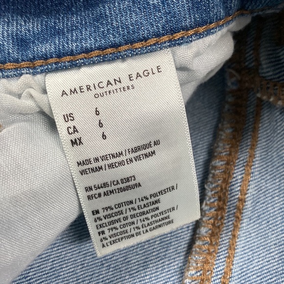 American Eagle Women’s Jean Shorts - Picture 3 of 4